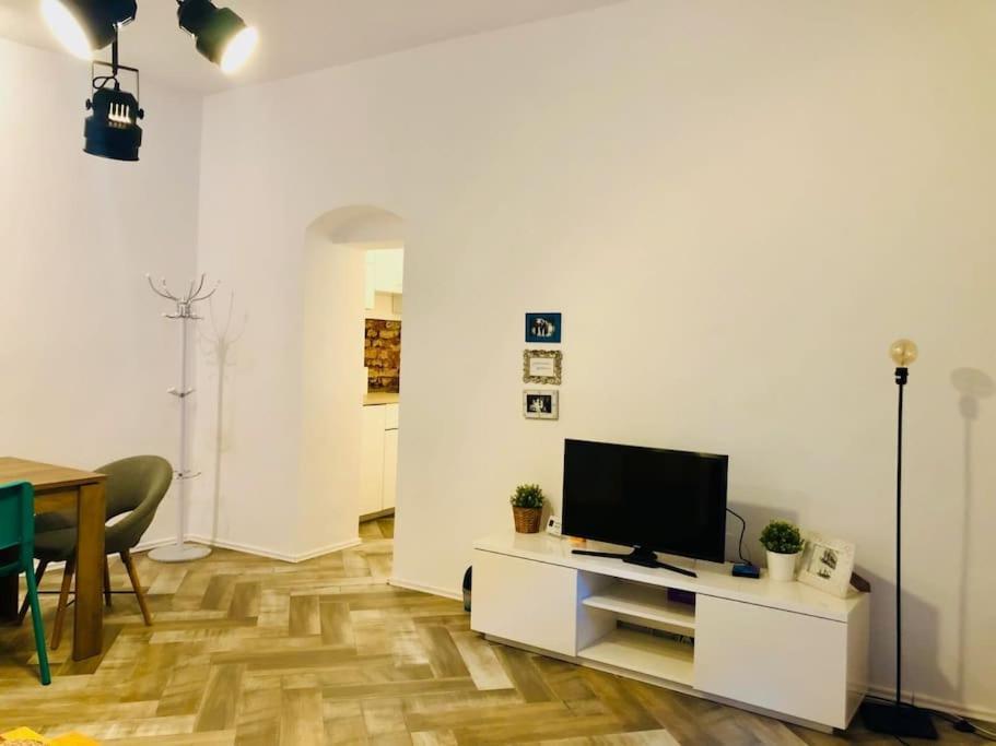 Joy City Stay Libertatii 9Mai 7 Тимишоара Экстерьер фото